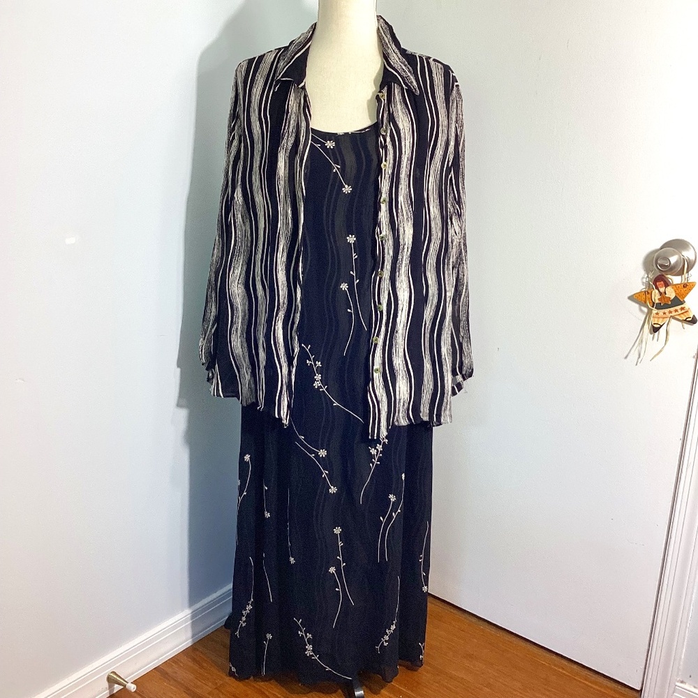 VINTAGE LOLA P. PLUS 1X SET TWO PIECE DRESS & SHIRT BLACK WHITE  FLORAL STRIPES